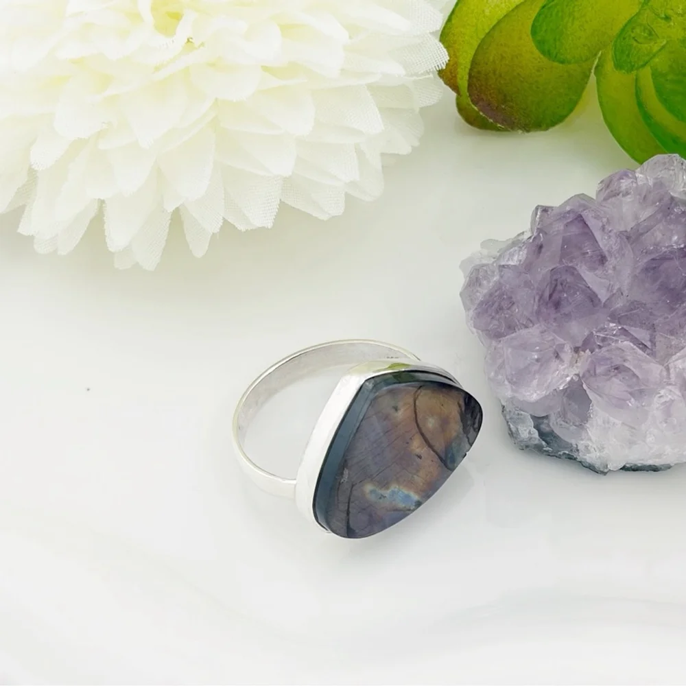 Pure Sterling Silver 925 Purple Labradorite Ring Size 8 1/2 8.5 Colorful New - Picture 8 of 12